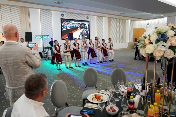 009545D0223C-771B-B541-4DD7-033D35EB10F6.jpg
