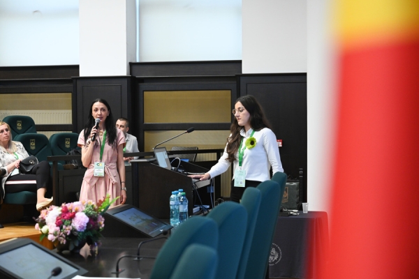 dsc-1222A25FD9F-A8FE-7BF2-AD9F-5C2334186F16.jpg